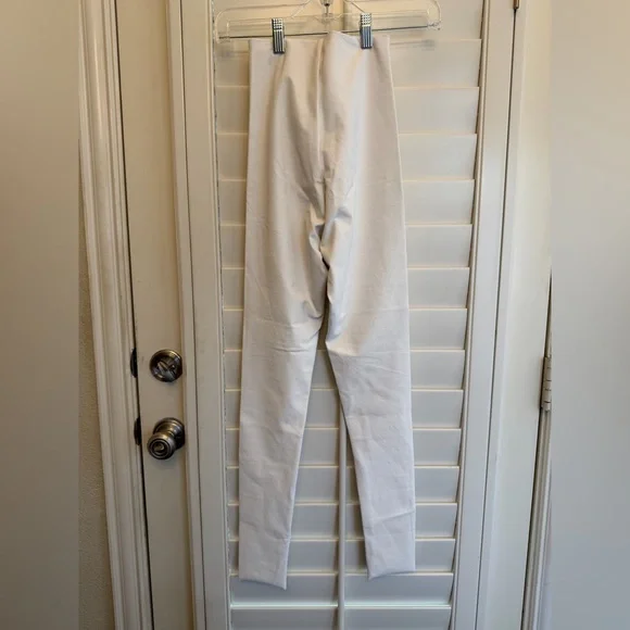 NWT Commando Faux Leather Leggings in White - Size XS - Picture 7 of 10